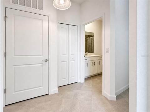 8125 Shore Lake Drive, Englewood FL - photo 17 of 53