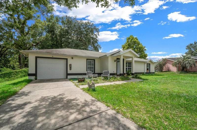 3 bedroom Single Family Residence at 9 Pine Circle Run, Silver Spgs Shores Un 09, Ocala — photo 2