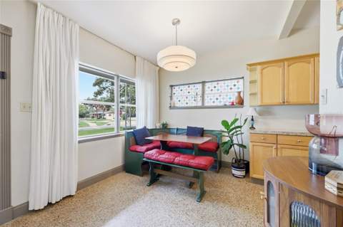712 Malone Drive, Orlando FL - photo 10 of 32
