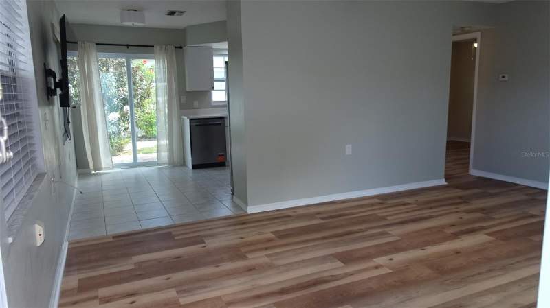 1 bedroom Villa at 7809 38th Terrace, Tyrone Villas, St Petersburg — photo 3
