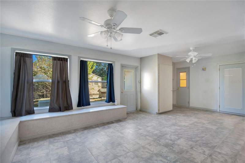 4 bedroom Single Family Residence at 6019 Long Peak Drive, Long Lake Shores, Orlando — photo 2