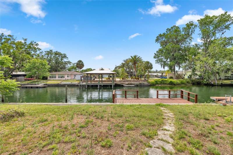 3 bedroom Single Family Residence at 1218 SE 4th Avenue, Pretty Spgs, Crystal River — photo 3