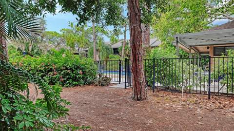 1708 Glenhouse Drive #314, Sarasota FL - photo 21 of 37