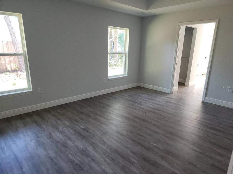 3 bedroom Single Family Residence at 1111 Dagmar Avenue, Spring Hill, Spring Hill — photo 3