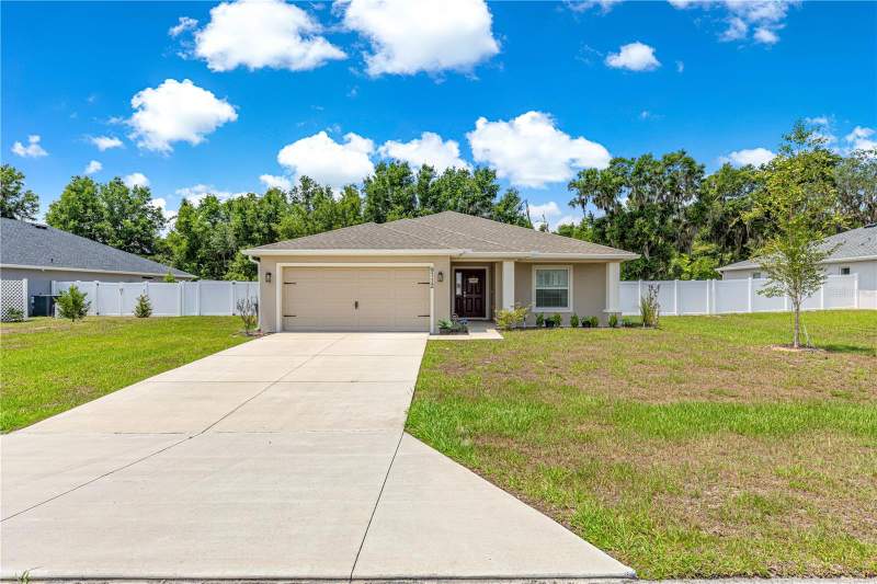4 bedroom Single Family Residence at 9112 SE 41st Court Road, Summercrest, Ocala — photo 4