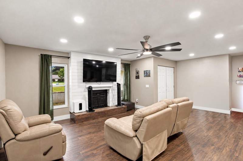 4 bedroom Single Family Residence at 2210 Edgar Court, Tuskawilla Acres, Oviedo — photo 4