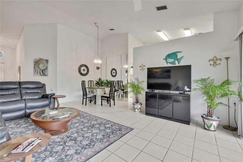 2 bedroom Villa at 6447 Pine Walk Drive, Timber Greens Ph 01B, New Port Richey — photo 3