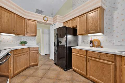 25333 River Crest Drive, Leesburg FL - photo 9 of 29