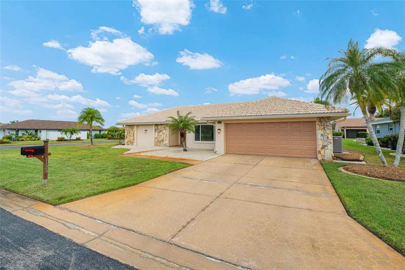 1123 MISTI COURT home for sale in Venice Gardens