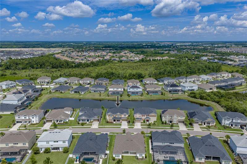 6 bedroom Single Family Residence at 6978 Bradbury Circle, Watergrass Prcl E-1, Wesley Chapel — photo 3