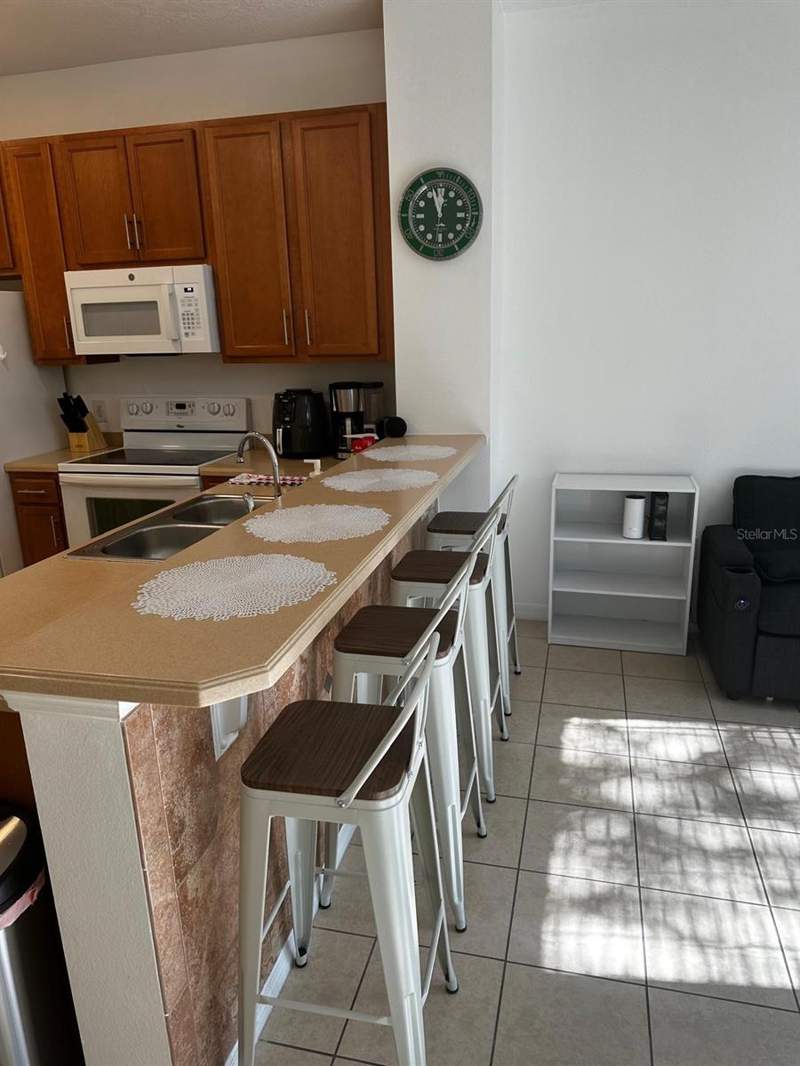 3 bedroom Townhouse at 5104 Dominica Drive, Compass Bay, Kissimmee — photo 4