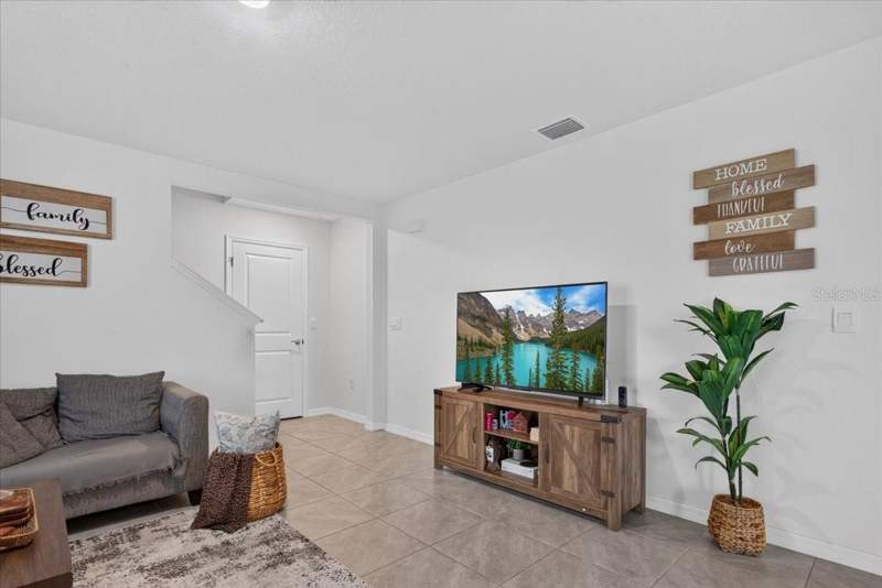 4 bedroom Single Family Residence at 17123 NW 177th Terrace, Briarwood, Alachua — photo 3