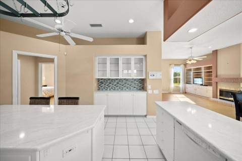 4321 Presidential Avenue Circle, Bradenton FL - photo 11 of 52