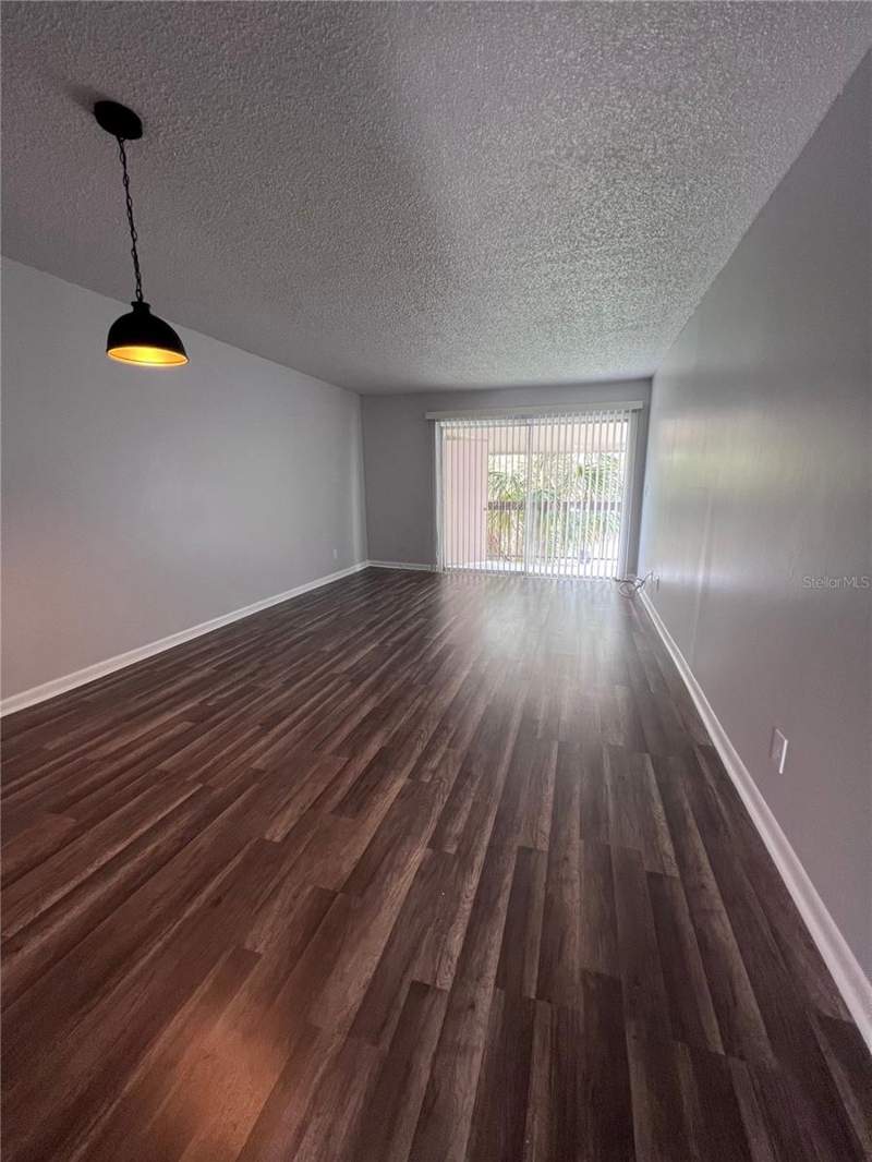 2 bedroom Condominium at 6338 Newtown Circle #38C5, North Bay Village Condo, Tampa — photo 2
