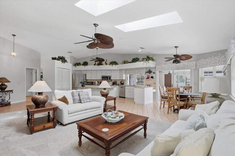 3 bedroom Single Family Residence at 5 Cherrytree Court, Palm Coast Sec 16, Palm Coast — photo 5