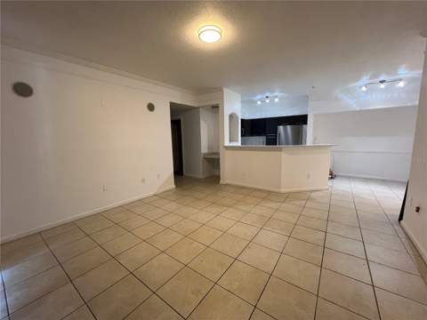 6685 Queens Borough Avenue #101, Orlando FL - photo 9 of 23