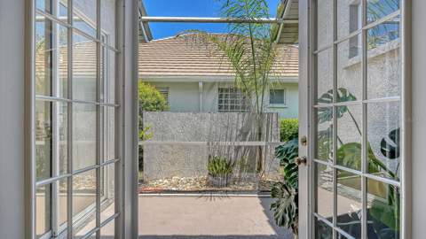 7823 Heritage Classic Court, Lakewood Ranch FL - photo 18 of 74