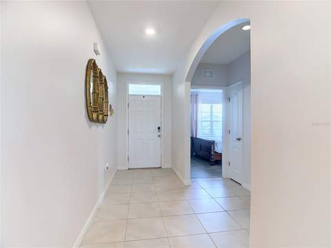 1040 Cambridge Drive, Winter Haven FL - photo 6 of 41