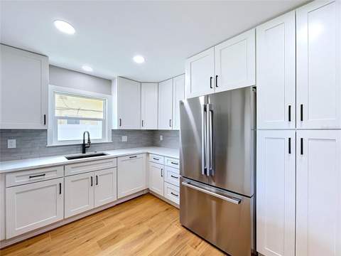 381 Westwinds Drive, Palm Harbor FL - photo 10 of 70