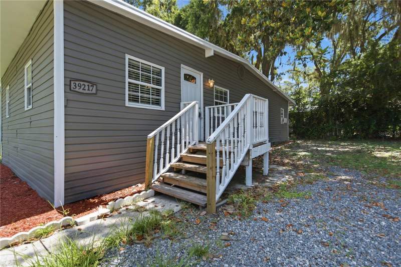 2 bedroom Single Family Residence at 39217 Fibelkorn Road, Zephyrhills Colony Co, Zephyrhills — photo 2