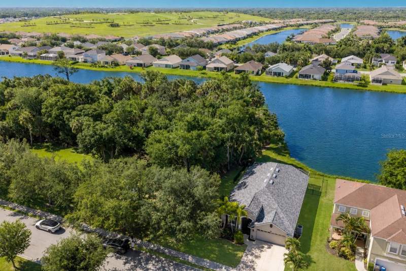 4 bedroom Single Family Residence at 5030 58th Terrace, Silverlake, Bradenton — photo 3