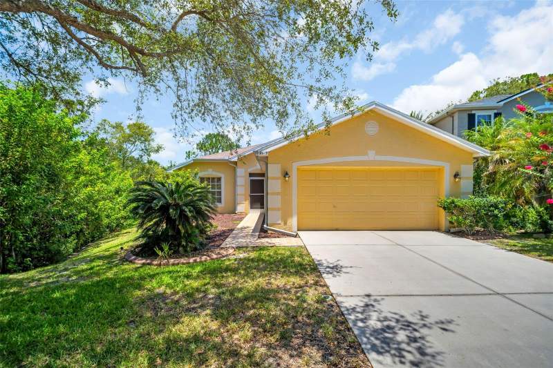 3 bedroom Single Family Residence at 12415 Rustic View Court, Country Chase, Tampa — photo 3