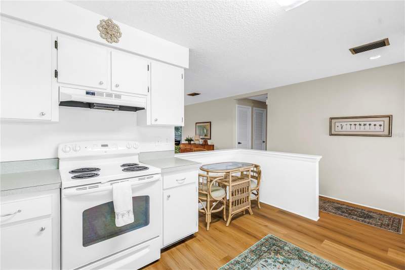 2 bedroom Condominium at 4435 Narraganset Trail #66A, Lake Tippecanoe, Sarasota — photo 3