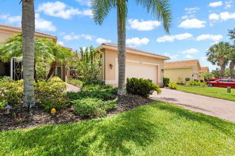 15665 Aurora Lake Circle, Wimauma FL - photo 6 of 6