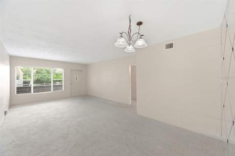 2462 Brazilia Drive #70, Clearwater FL - photo 10 of 38