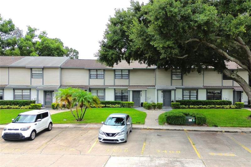 2 bedroom Townhouse at 3408 Oak Trail Court, Oak Trail, Tampa — photo 5