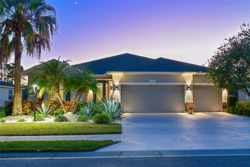3 bedroom Single Family Residence at 2811 130th Avenue, McKinley Oaks, Parrish — photo 2