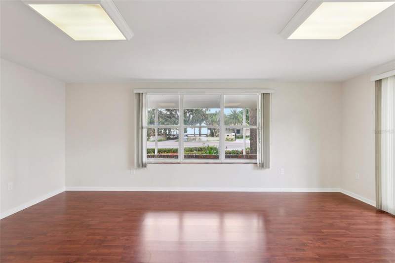 3 bedroom Single Family Residence at 941 Gulf Boulevard, Belleair Beach Yacht Club Estates, Belleair Beach — photo 5