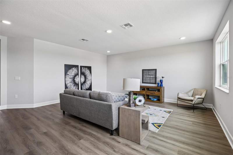 4 bedroom Single Family Residence at 3233 WOLF LAKE AVENUE, WOLF LAKE RANCH, APOPKA — photo 5