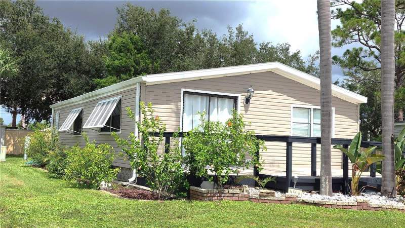 2 bedroom Manufactured Home at 2100 Kings Highway #956 A, Maple Leaf Estates, Port Charlotte — photo 4