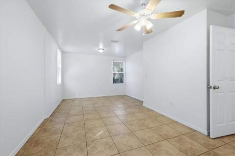 1240 Highland Street, Sarasota FL - photo 21 of 36