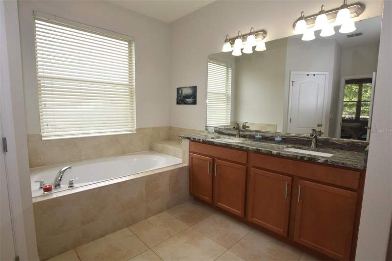 3 bedroom Single Family Residence at 573 Kistler Circle, Highland Ranch Primary Canyons, Ph 1, Clermont — photo 5