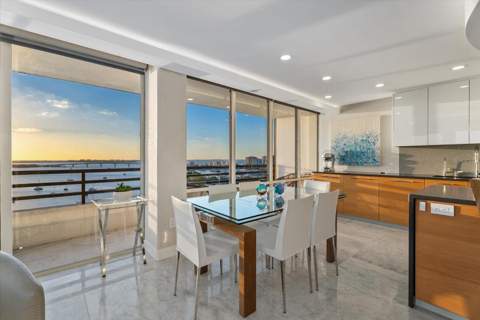 770 S Palm Avenue #Ph-1, Sarasota FL - photo 14 of 41