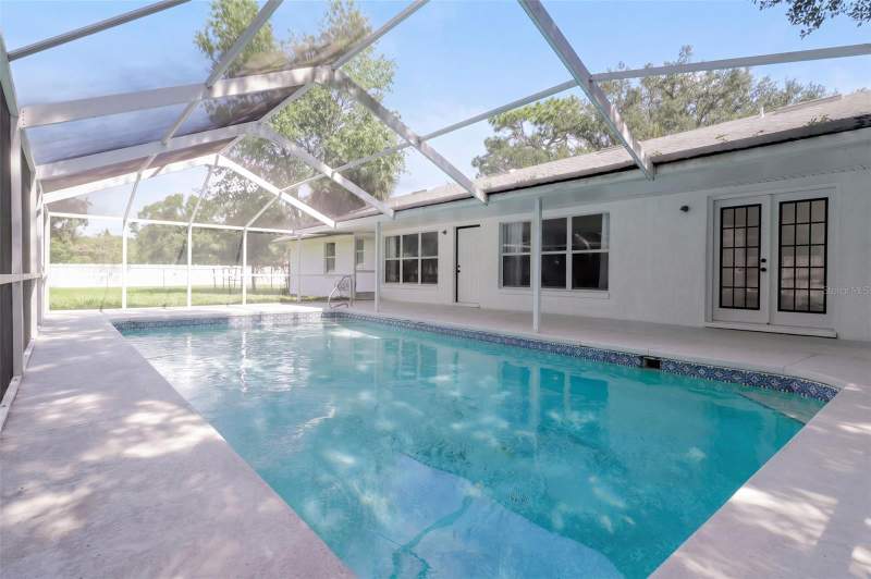 4 bedroom Single Family Residence at 6419 Lunn Road, Lakeland, Lakeland — photo 2