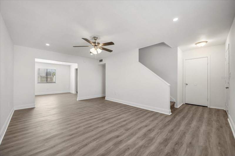 3 bedroom Condominium at 217 Debora Court, Altamonte Heights, Altamonte Springs — photo 2