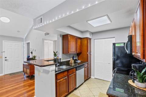 1021 S Hiawassee Road #3928, Orlando FL - photo 11 of 29