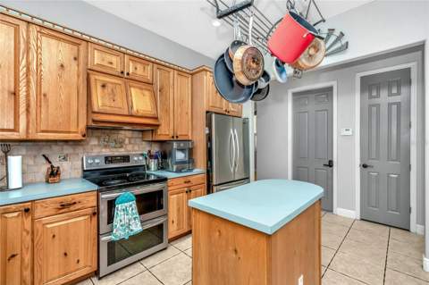 6122 Regina Place, Land O Lakes FL - photo 20 of 34
