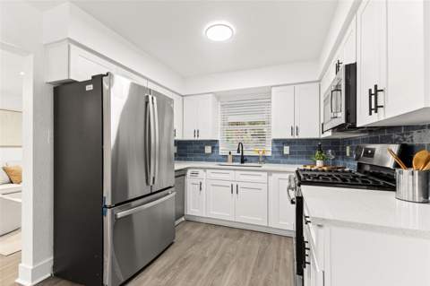 977 27th Avenue, St Petersburg FL - photo 12 of 27