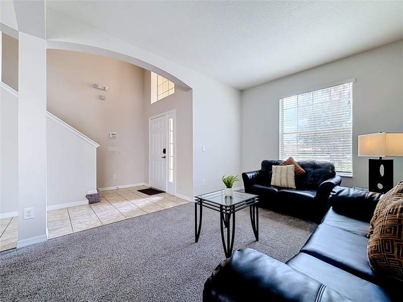 6 bedroom Single Family Residence at 4464 Nirvana Parkway, Veranda Palms Ph 1B, Kissimmee — photo 4