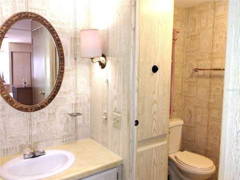 7409 Skyline Drive, Hudson FL - photo 10 of 17