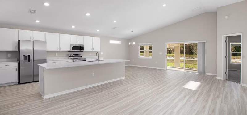 4 bedroom Single Family Residence at 6873 Sundial Drive, Touchstone, Lakeland — photo 2