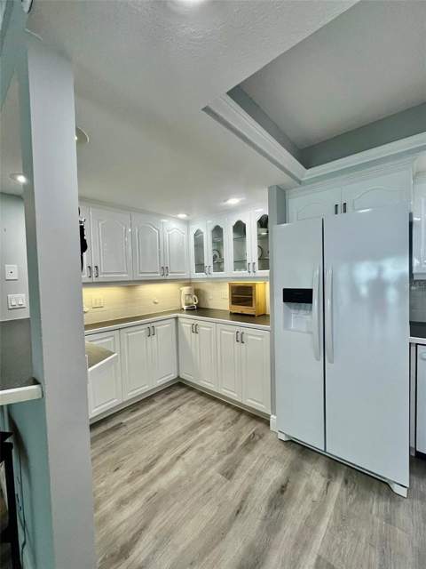 851 Bayway Boulevard #405, Clearwater Beach FL - photo 12 of 75