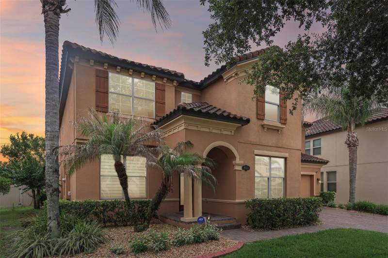 5 bedroom Single Family Residence at 9117 Outlook Rock Trail, Windermere Trls Ph 5A, Windermere — photo 2