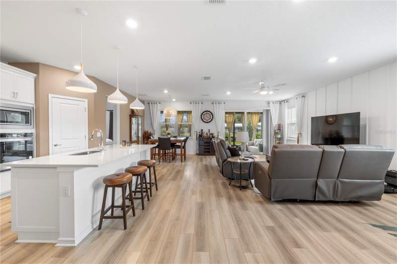 3 bedroom Single Family Residence at 783 Little Cloud Place, Valri Forest Ph 1 & 2, Valrico — photo 4
