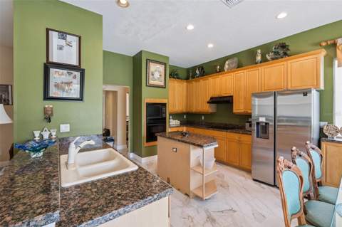 8814 Phillips Bay Drive, Orlando FL - photo 17 of 47