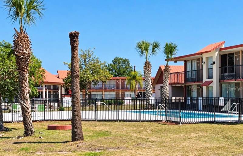 1 bedroom Condominium at 43420 Highway 27 #259, Tropicana Resort A Condo, Davenport — photo 2